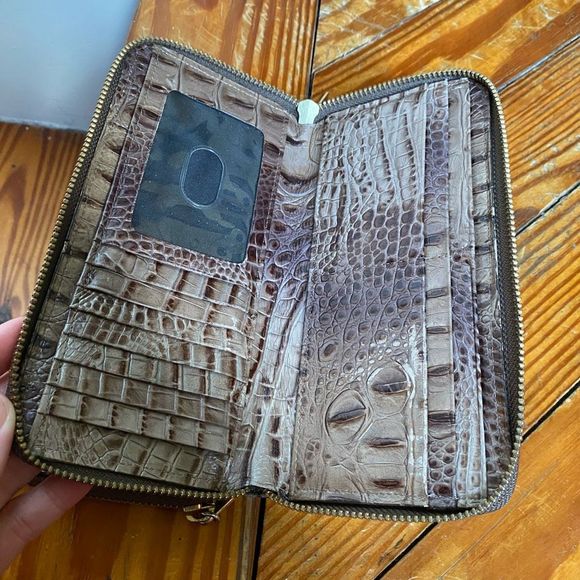 Brahmin Melbourne Suri Tri Part Wallet - Picture 7 of 12